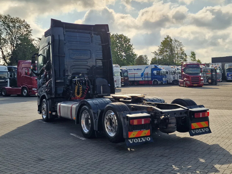 Volvo FH 13.540 Globetrotter 6x2 - Full air - VEB+ - Led - Tractor unit: picture 5 Volvo FH 13.540 Globetrotter 6x2 - Full air - VEB+ - Led - Tractor unit: picture 5