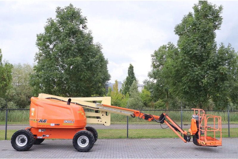 JLG 520AJ | 18 METER | 250 KG - Articulated boom: picture 4 JLG 520AJ | 18 METER | 250 KG - Articulated boom: picture 4