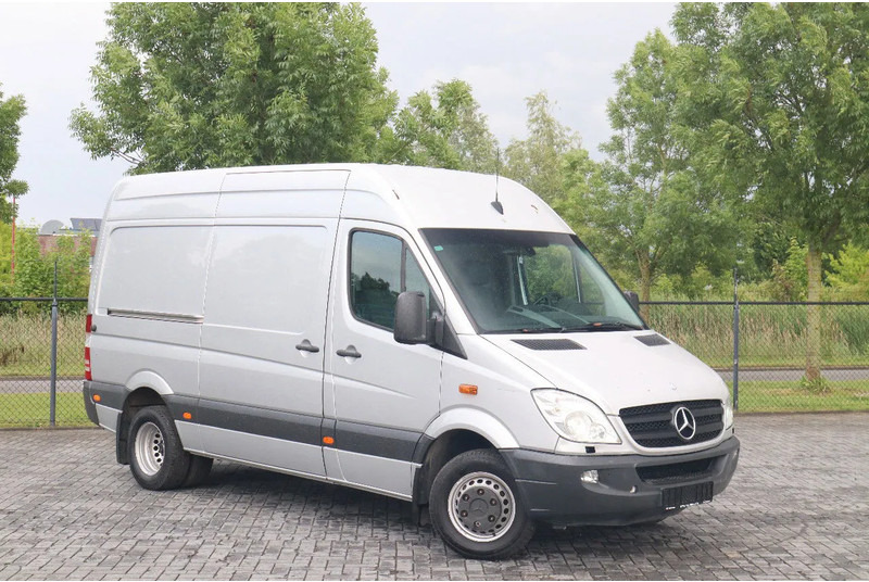 Mercedes-Benz Sprinter 516 | 4X2 | MOBILE WORKSHOP | WERKSTATT | SERVICE VAN - Panel van: picture 3 Mercedes-Benz Sprinter 516 | 4X2 | MOBILE WORKSHOP | WERKSTATT | SERVICE VAN - Panel van: picture 3