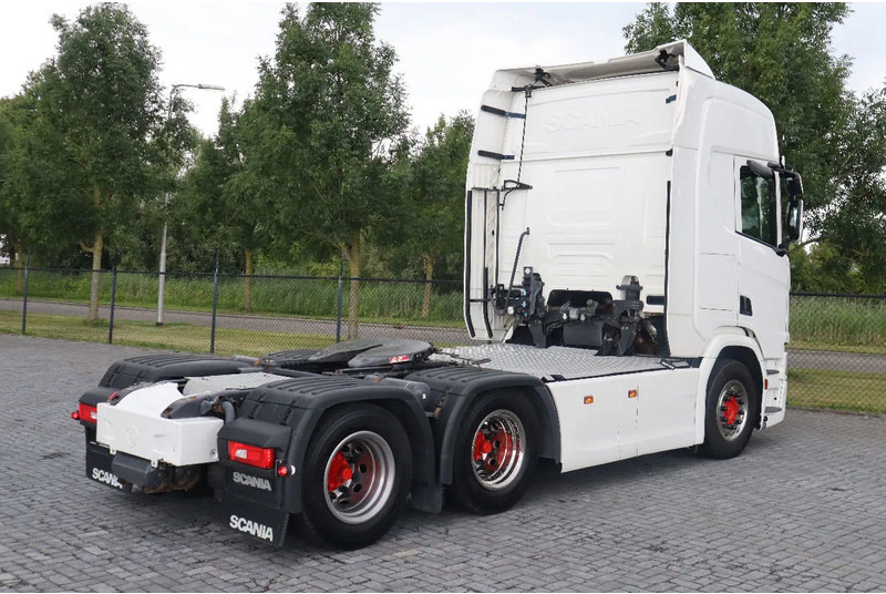 Scania R580 V8 NGS | 6X4 | RETARDER | HYDRAULICS | 66 TON | EURO 6 - Tractor unit: picture 4 Scania R580 V8 NGS | 6X4 | RETARDER | HYDRAULICS | 66 TON | EURO 6 - Tractor unit: picture 4