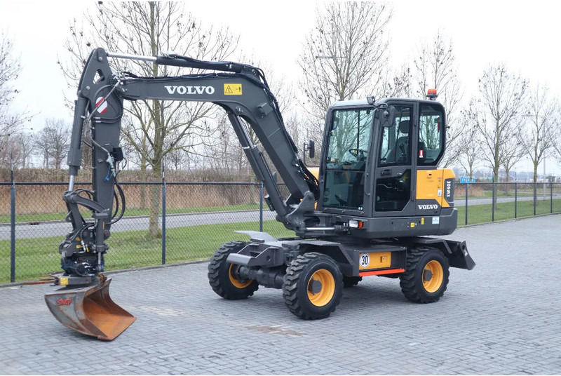 Volvo EW 60 E | DEMO | 30 KM/H | ROTOTILT + GRIPPER | BUCKET - Wheel excavator: picture 2 Volvo EW 60 E | DEMO | 30 KM/H | ROTOTILT + GRIPPER | BUCKET - Wheel excavator: picture 2