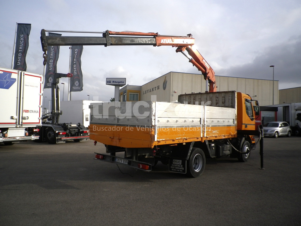 RENAULT MIDLUM 220.14C GRUA - Other machinery: picture 4 RENAULT MIDLUM 220.14C GRUA - Other machinery: picture 4