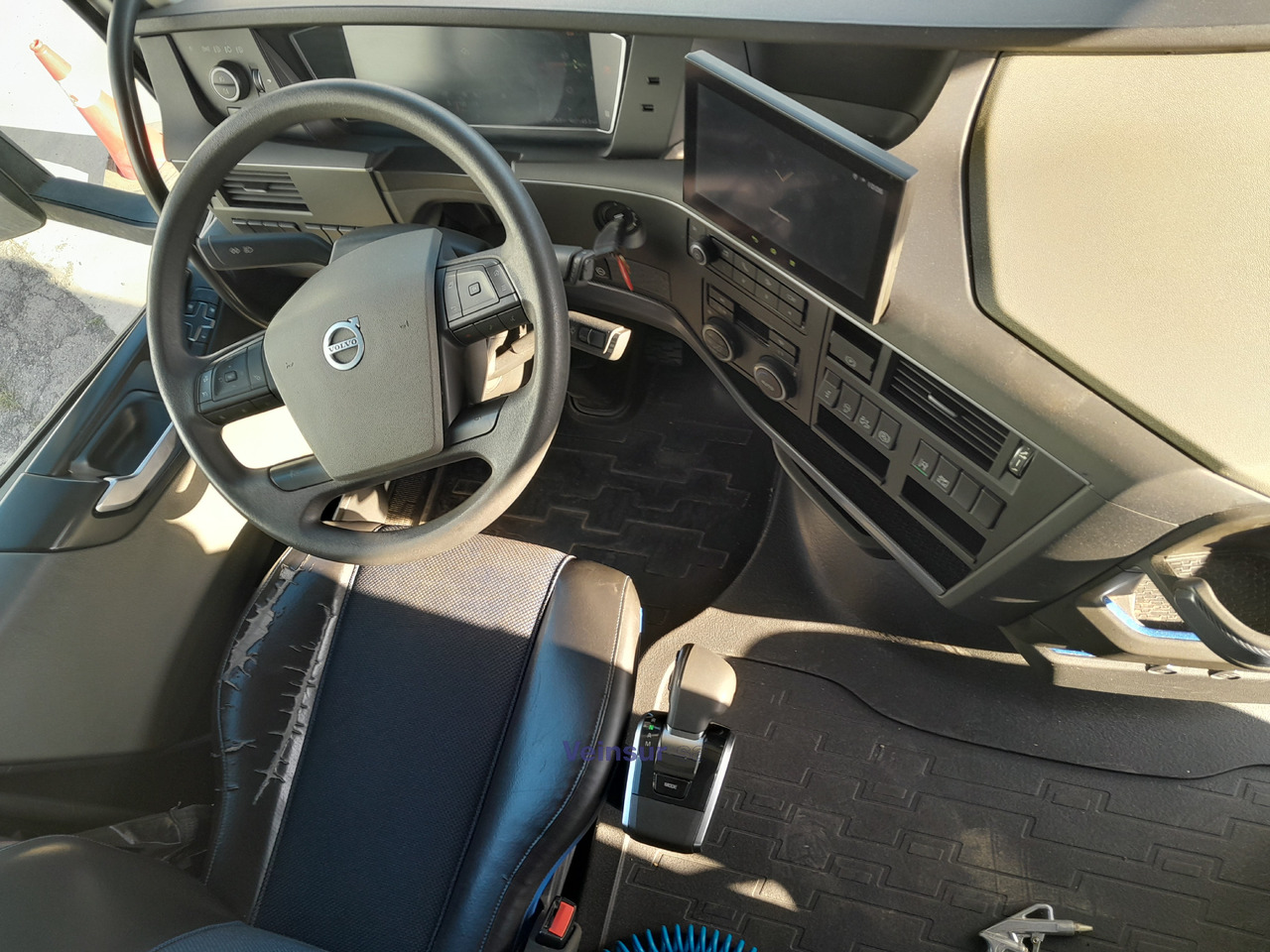 VOLVO FH5 I-SAVE - Tractor unit: picture 5 VOLVO FH5 I-SAVE - Tractor unit: picture 5