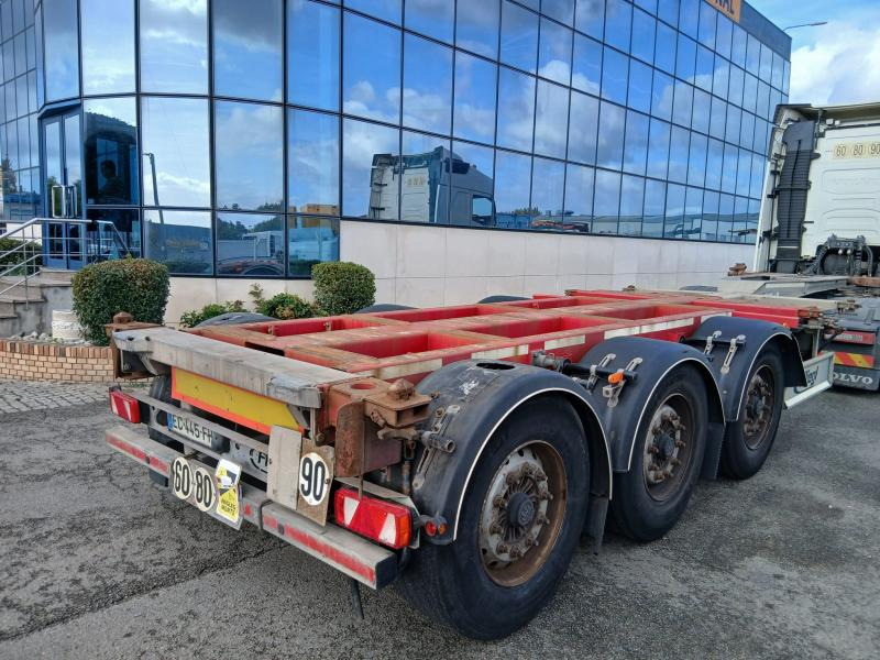 Fliegl  - Container transporter/ Swap body semi-trailer: picture 1 Fliegl  - Container transporter/ Swap body semi-trailer: picture 1