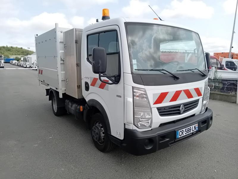 Renault Maxity 120 DXI - Tipper van: picture 3 Renault Maxity 120 DXI - Tipper van: picture 3