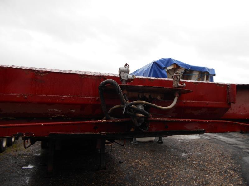 Titan - Low loader semi-trailer: picture 2 Titan - Low loader semi-trailer: picture 2