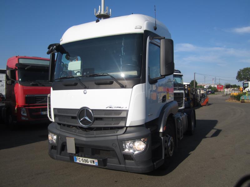 Mercedes 1846 - Tractor unit: picture 1 Mercedes 1846 - Tractor unit: picture 1
