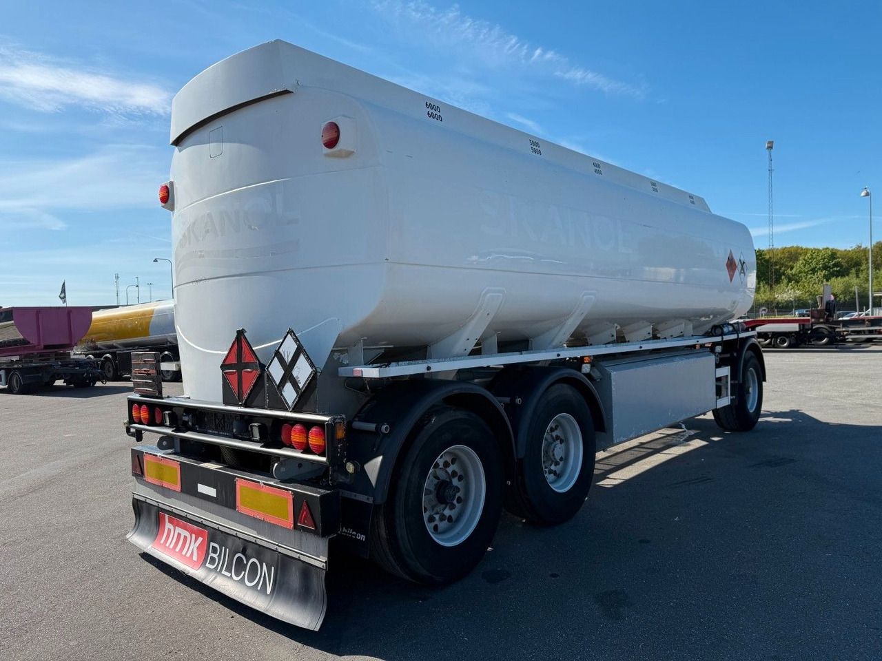 HMK Bilcon 27.000 l. ADR 5 compartment - Tank trailer: picture 3 HMK Bilcon 27.000 l. ADR 5 compartment - Tank trailer: picture 3
