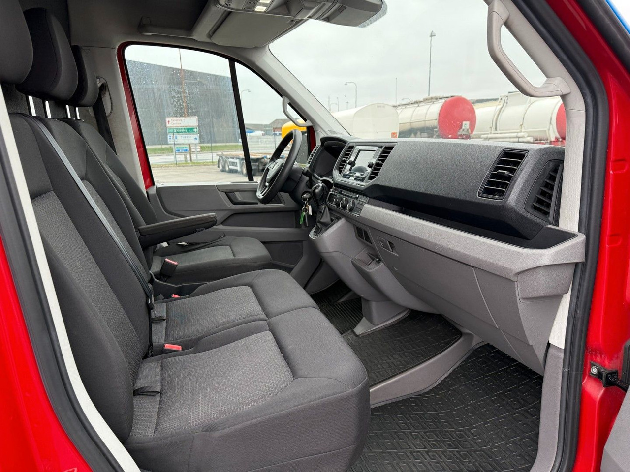 Curtain side van MAN TGE 2.0 TDI 3.180 Plane - Automat - Zepro - AC: picture 10