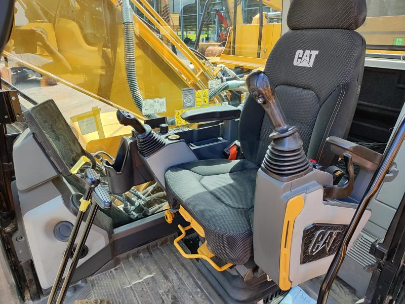 Caterpillar 320 - 07B - Crawler excavator: picture 5 Caterpillar 320 - 07B - Crawler excavator: picture 5