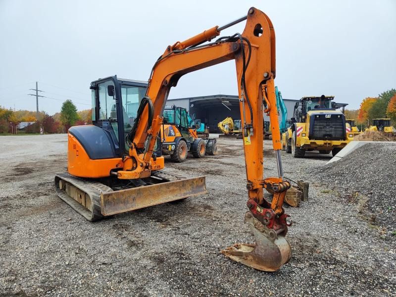 Komatsu PC45MR-3 - Mini excavator: picture 4 Komatsu PC45MR-3 - Mini excavator: picture 4