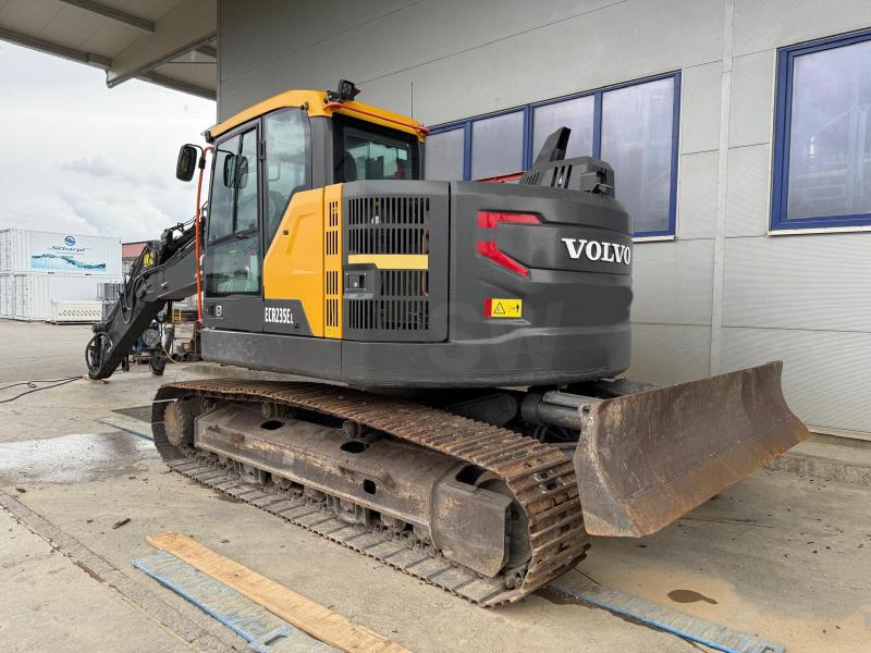 Volvo ECR235EL - Crawler excavator: picture 3 Volvo ECR235EL - Crawler excavator: picture 3