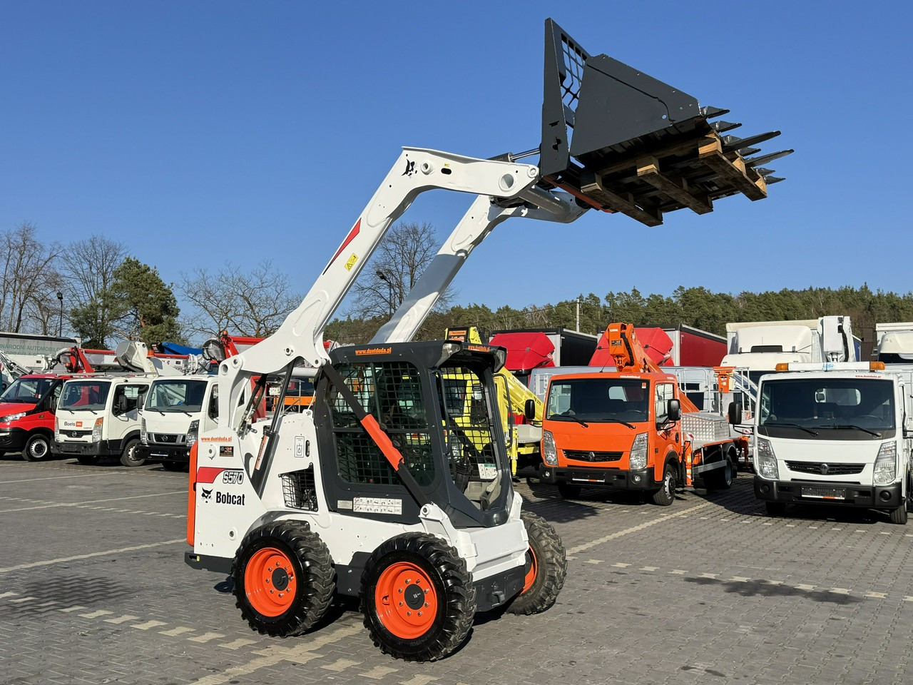 Bobcat S570 Sterowanie Burtowe Joystick Mini ładowarka Ładowarka - Skid steer loader: picture 5 Bobcat S570 Sterowanie Burtowe Joystick Mini ładowarka Ładowarka - Skid steer loader: picture 5