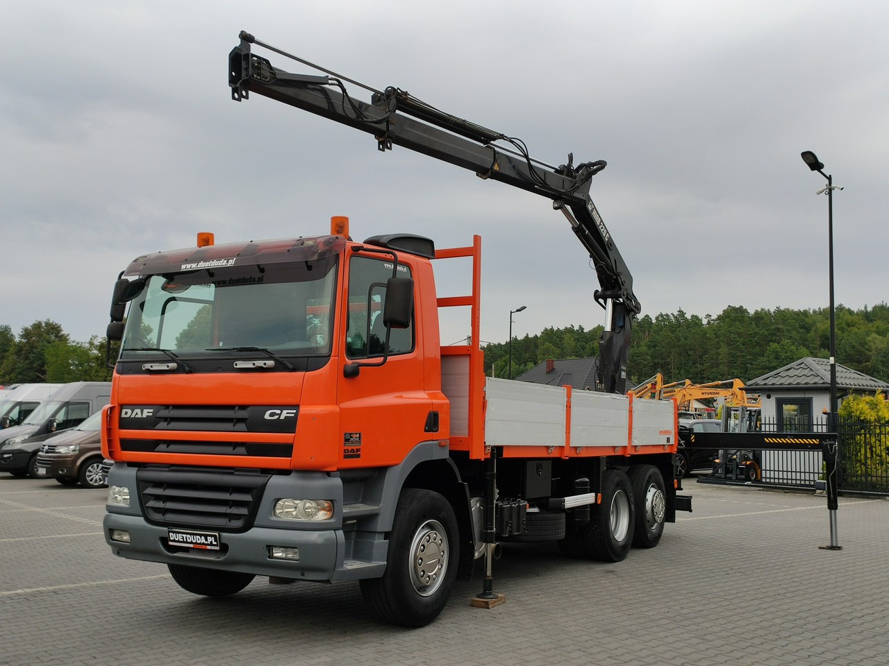 DAF CF 85.380 6x2 Oś Skrętna Skrzynia HDS HIAB 220C + Pilot - Dropside/ Flatbed truck, Crane truck: picture 2 DAF CF 85.380 6x2 Oś Skrętna Skrzynia HDS HIAB 220C + Pilot - Dropside/ Flatbed truck, Crane truck: picture 2