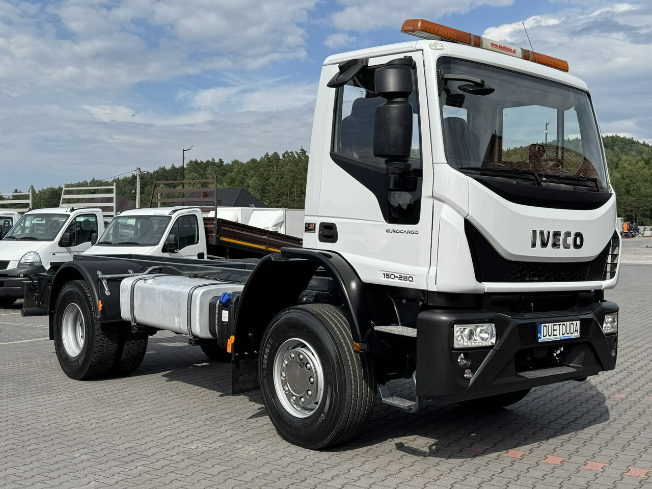 Iveco Eurocargo 150-280 Rama 550cm Napęd 4x4 Reduktor + Blokady - Cab chassis truck: picture 2 Iveco Eurocargo 150-280 Rama 550cm Napęd 4x4 Reduktor + Blokady - Cab chassis truck: picture 2