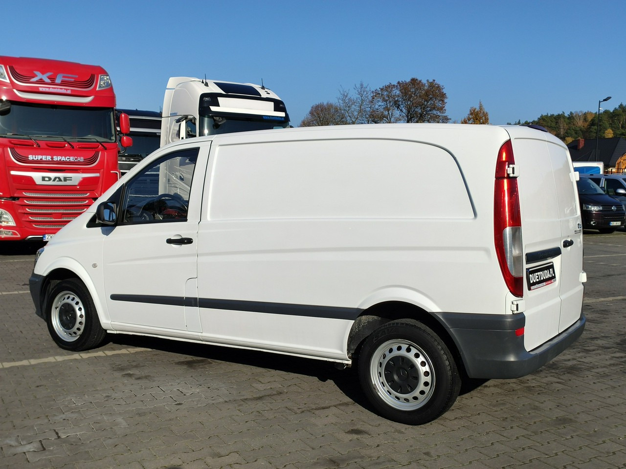 Small van Mercedes Vito: picture 10