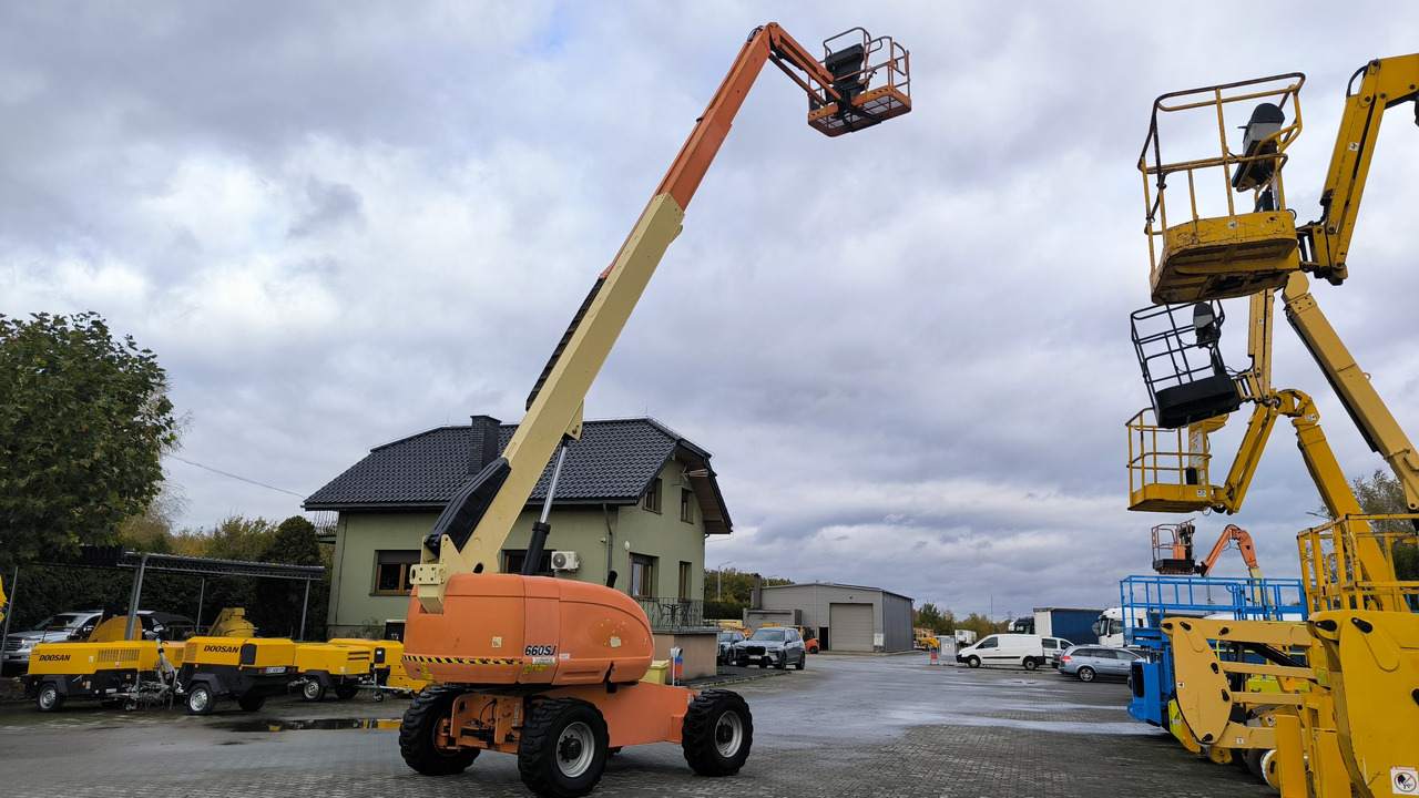 Telescopic boom JLG 660 SJ: picture 17