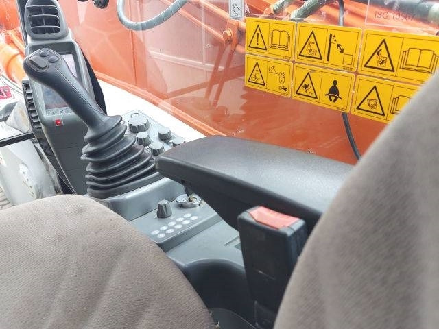 Demolition excavator Hitachi ZX 300 LC-6: picture 14 Demolition excavator Hitachi ZX 300 LC-6: picture 14