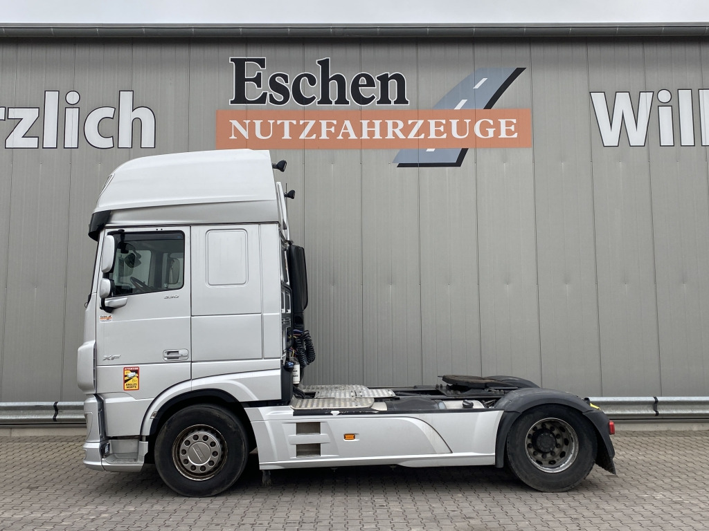 DAF XF 530 FT - Tractor unit: picture 2 DAF XF 530 FT - Tractor unit: picture 2