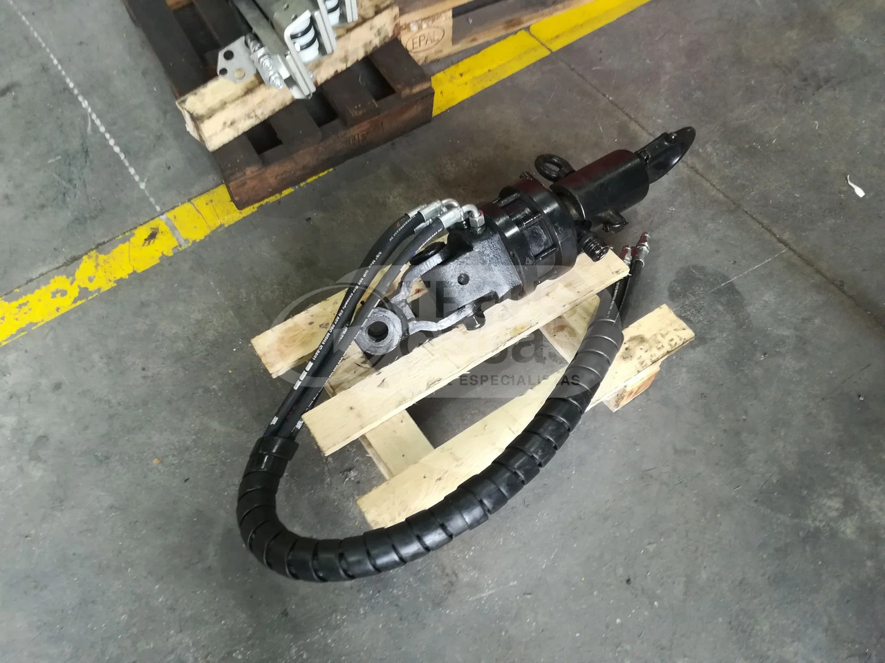 Rotator + gancho ocasión - Attachment: picture 1 Rotator + gancho ocasión - Attachment: picture 1