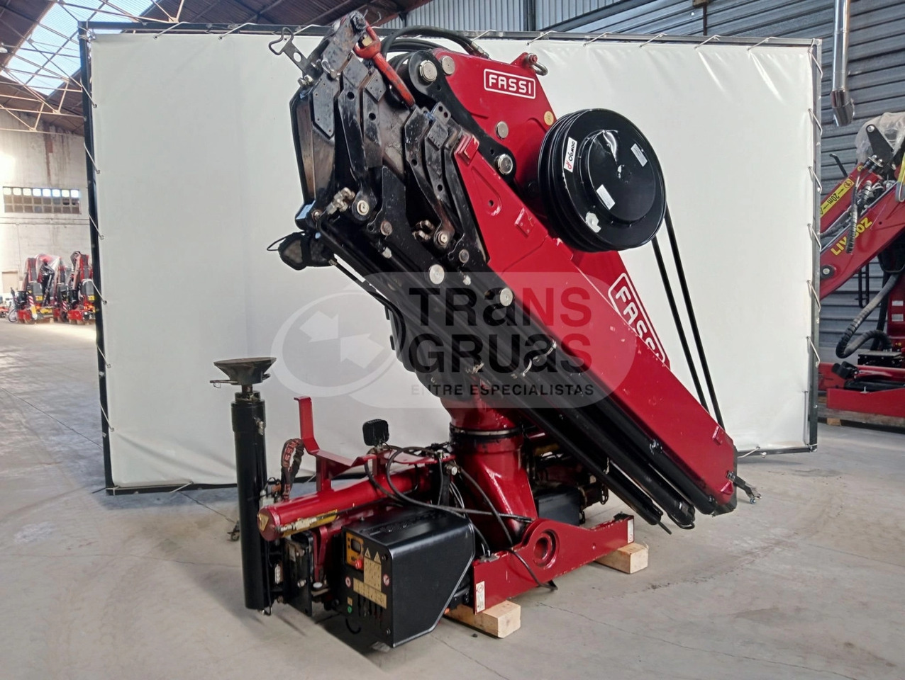 Grúa Fassi F245A.2.26 E-Dynamic - Loader crane for Truck: picture 3 Grúa Fassi F245A.2.26 E-Dynamic - Loader crane for Truck: picture 3