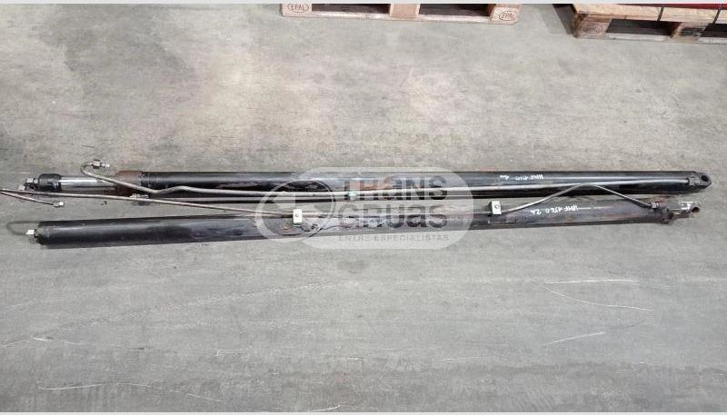 Grúa HMF 1563 K2 solo para recambios - Loader crane for Truck: picture 3 Grúa HMF 1563 K2 solo para recambios - Loader crane for Truck: picture 3