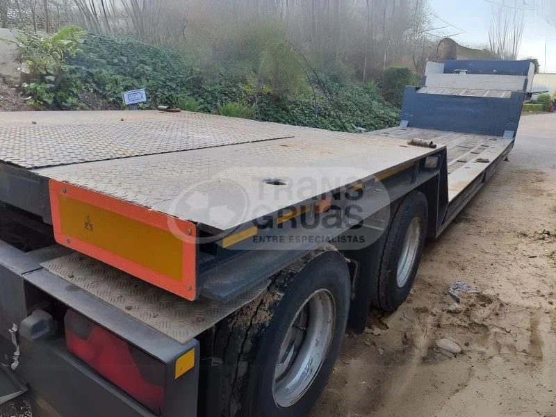 Semirremolque cama rebajado LAKO SU234 - Low loader semi-trailer: picture 2 Semirremolque cama rebajado LAKO SU234 - Low loader semi-trailer: picture 2
