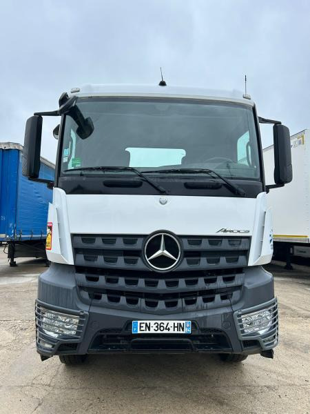 Mercedes Arocs 2045 - Tractor unit: picture 1 Mercedes Arocs 2045 - Tractor unit: picture 1
