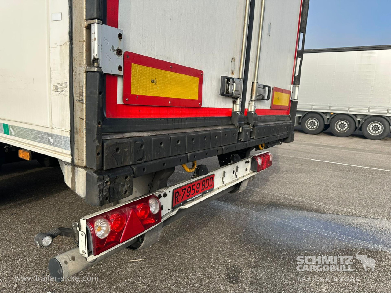 Isothermal semi-trailer SCHMITZ Reefer Standard: picture 13