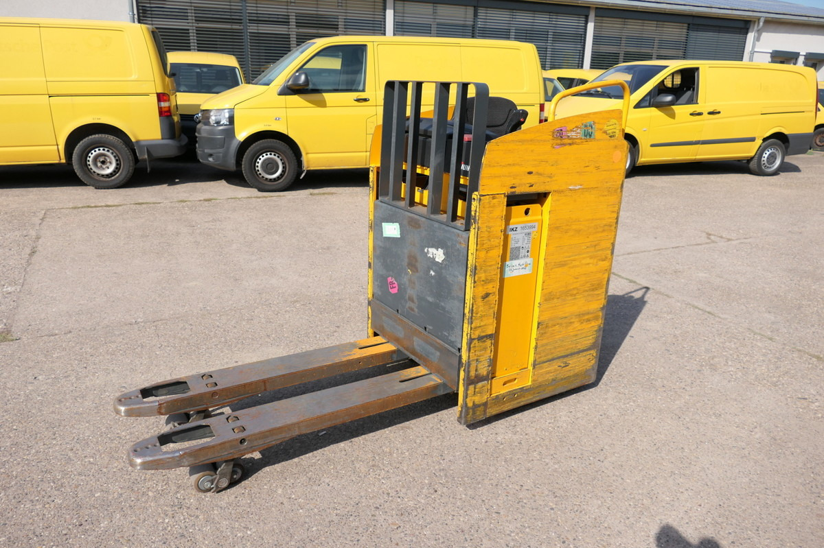 JUNGHEINRICH ESE 220 Batterie 51/2019 - Pallet truck: picture 3 JUNGHEINRICH ESE 220 Batterie 51/2019 - Pallet truck: picture 3