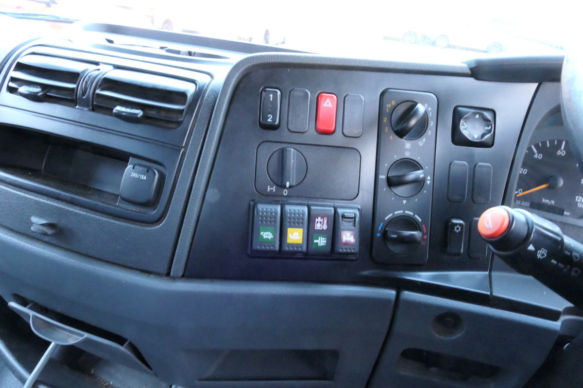 Lease a MERCEDES-BENZ Atego 1018 Rechtslenker Schmidt SK 500 R Rückfah MERCEDES-BENZ Atego 1018 Rechtslenker Schmidt SK 500 R Rückfah: picture 11