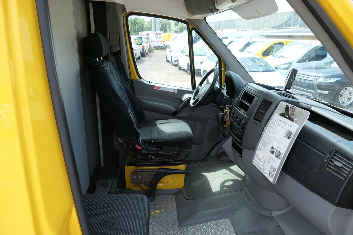Box van MERCEDES-BENZ SPRINTER 310 CDI MAXI EURO-5 KOFFER REGALE KAMER: picture 8 Box van MERCEDES-BENZ SPRINTER 310 CDI MAXI EURO-5 KOFFER REGALE KAMER: picture 8