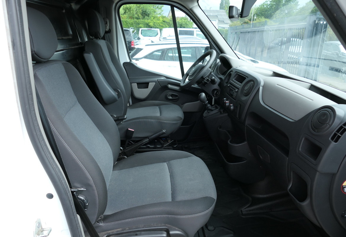 Panel van RENAULT Master 130 dCi L3H2 Euro6 KLIMA COC Regal: picture 7