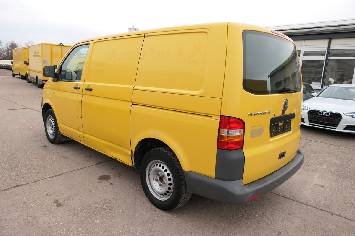VW T5 Transporter 1.9 TDI 2-Sitzer PARKTRONIK 2xSCH - Small van: picture 5 VW T5 Transporter 1.9 TDI 2-Sitzer PARKTRONIK 2xSCH - Small van: picture 5