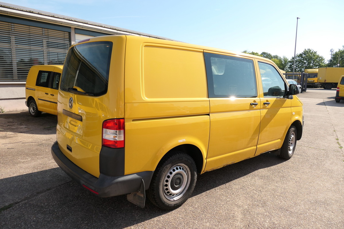VW T5 Transporter 2.0 TDI EURO-5 CoC 2xSCHIEBETÜR P - Small van: picture 4 VW T5 Transporter 2.0 TDI EURO-5 CoC 2xSCHIEBETÜR P - Small van: picture 4