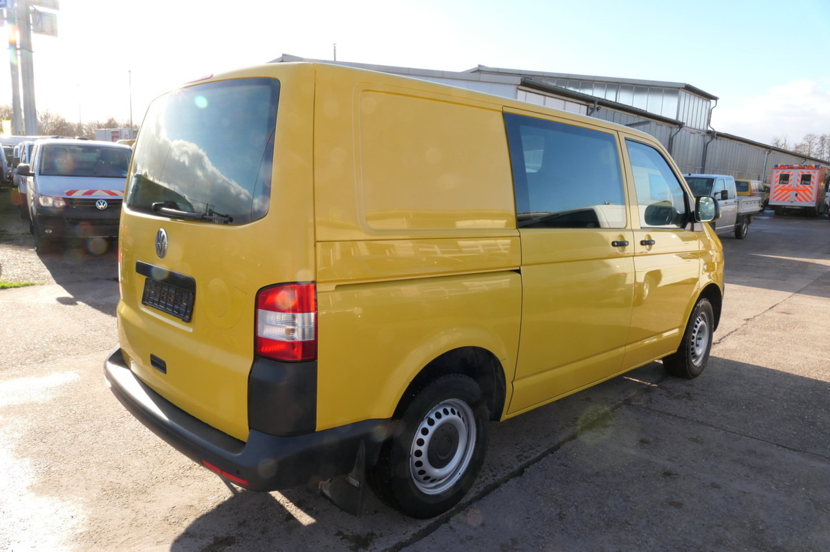VW T5 Transporter 2.0 TDI EURO-5 CoC PARKTRONIK - Small van: picture 4 VW T5 Transporter 2.0 TDI EURO-5 CoC PARKTRONIK - Small van: picture 4