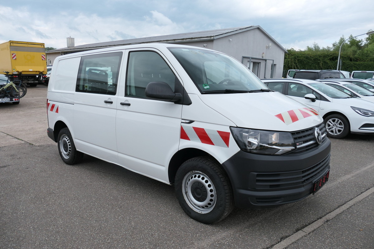 VW T6 Transporter 2.0 TDI 4Motion 3Sitzer KLIMA AHK - Small van: picture 2 VW T6 Transporter 2.0 TDI 4Motion 3Sitzer KLIMA AHK - Small van: picture 2