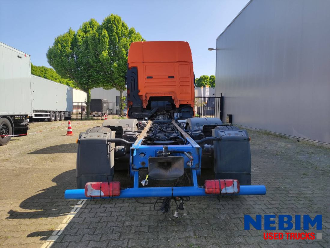 Cab chassis truck MAN TGX 26.480 6x2 - Intarder: picture 11