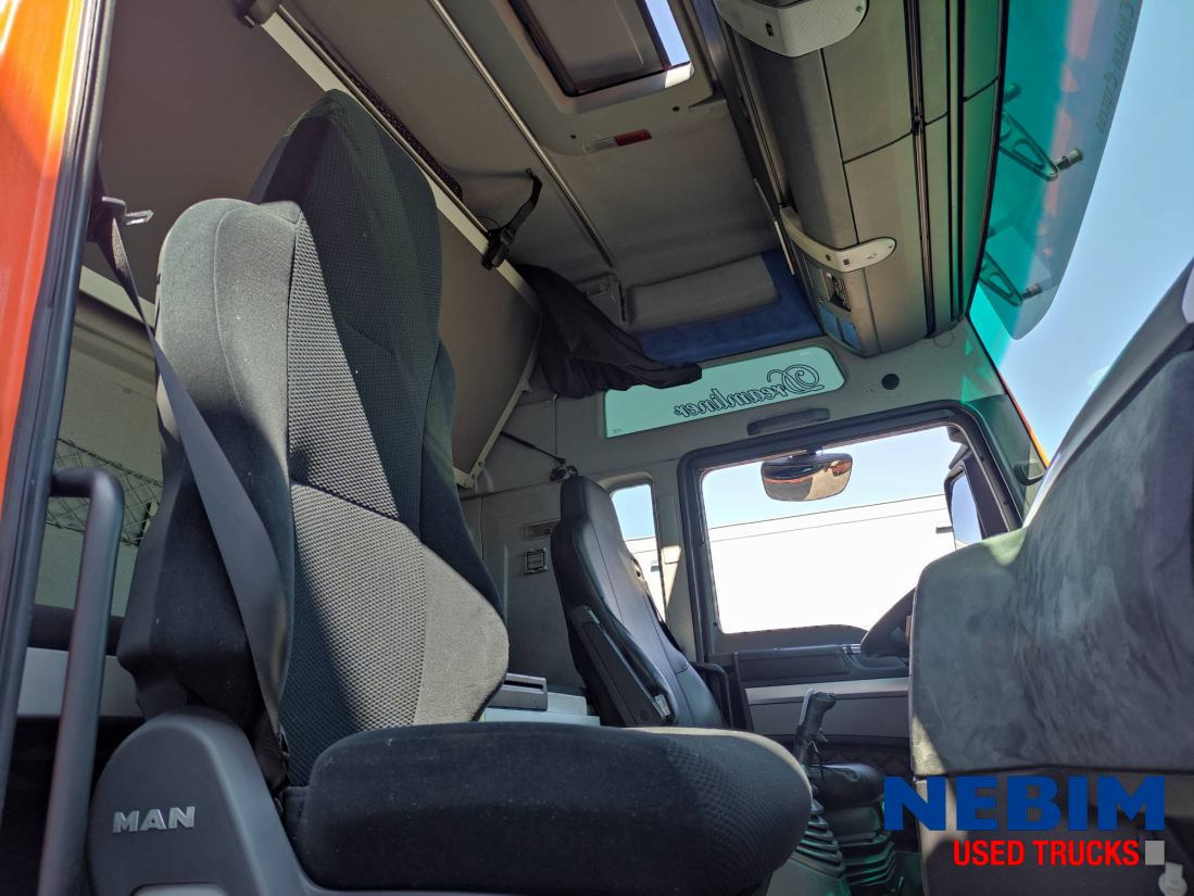 Cab chassis truck MAN TGX 26.480 6x2 - Intarder: picture 8