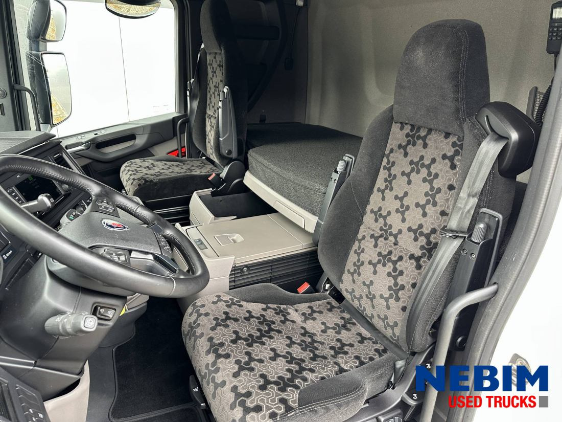 Scania S500 169.103km - Retarder - Parking Airco - Tractor unit: picture 3 Scania S500 169.103km - Retarder - Parking Airco - Tractor unit: picture 3