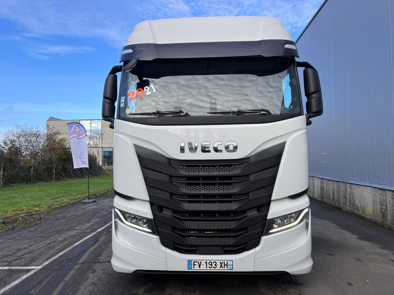 Iveco S-Way 510 - Tractor unit: picture 2 Iveco S-Way 510 - Tractor unit: picture 2