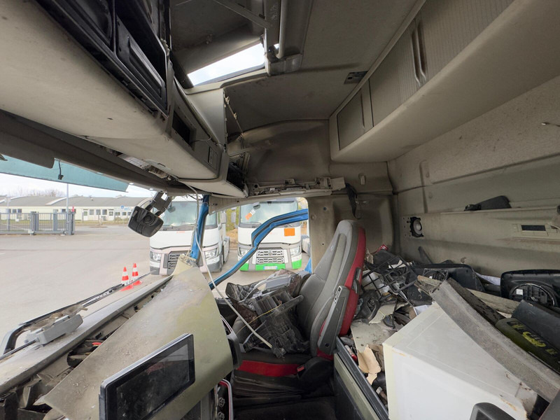 Tractor unit Volvo FH 500: picture 16