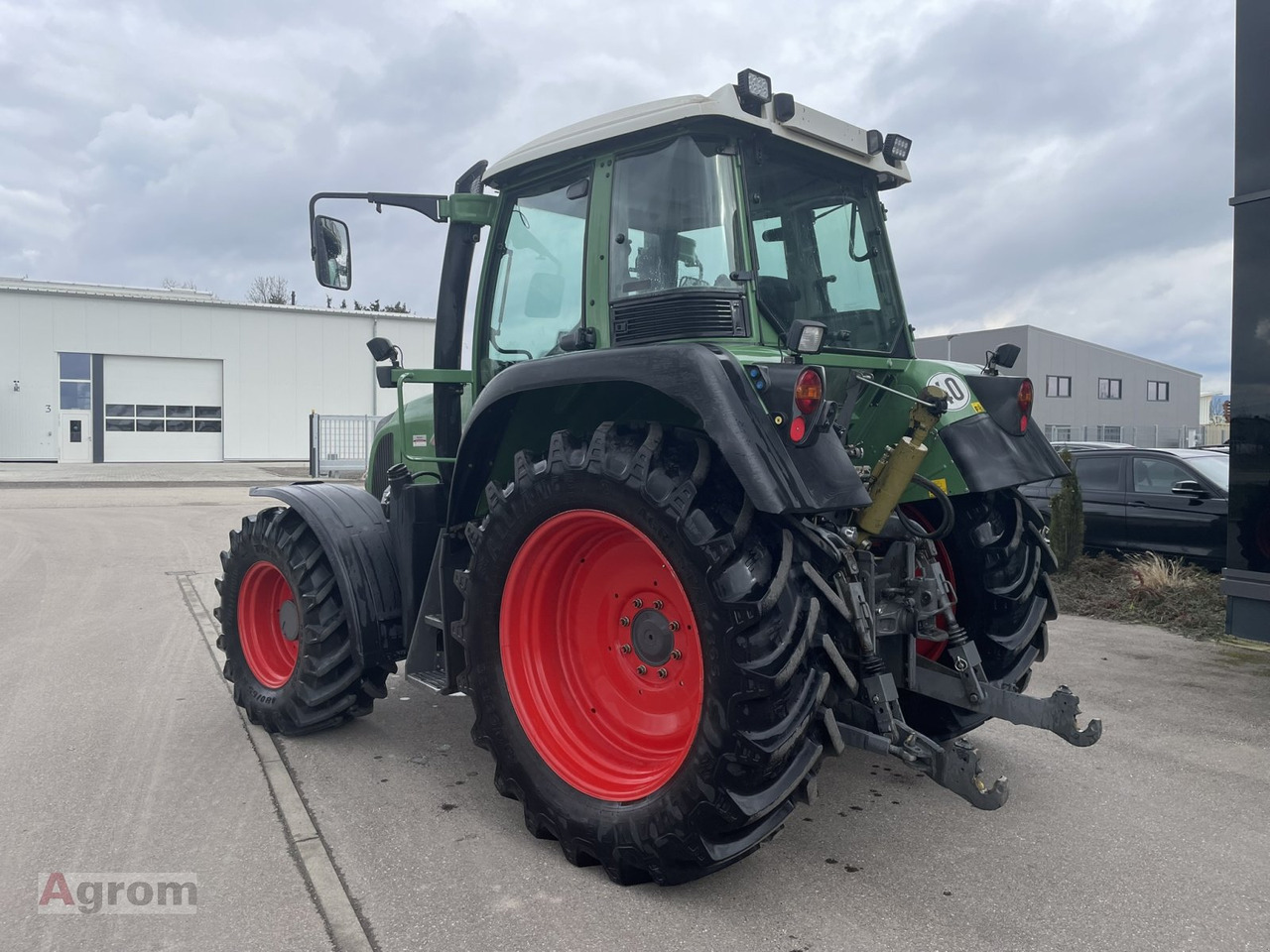 Fendt 412 Vario - Farm tractor: picture 5 Fendt 412 Vario - Farm tractor: picture 5