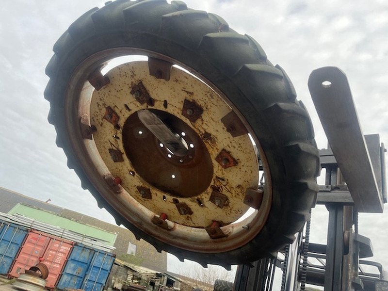 Rim Michelin en kleber 8.3 R44: picture 7