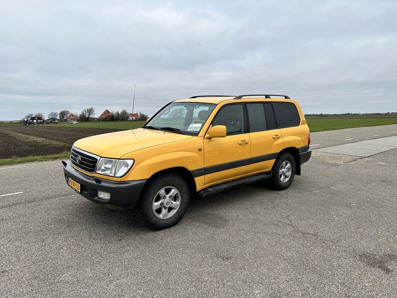 Toyota Land Cruiser - Car: picture 1 Toyota Land Cruiser - Car: picture 1