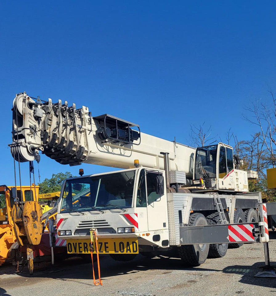 Demag AC 80-2 - Mobile crane: picture 2 Demag AC 80-2 - Mobile crane: picture 2