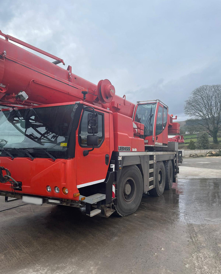 Liebherr LTM 1055-3.1 - Mobile crane: picture 2 Liebherr LTM 1055-3.1 - Mobile crane: picture 2