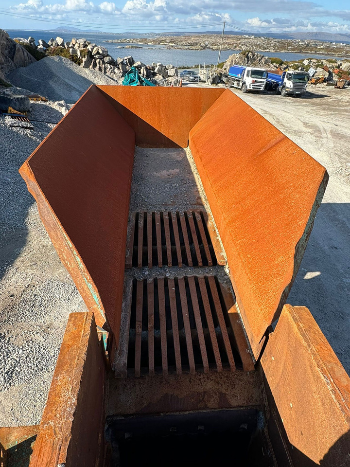 Jaw crusher Powerscreen XA400: picture 7