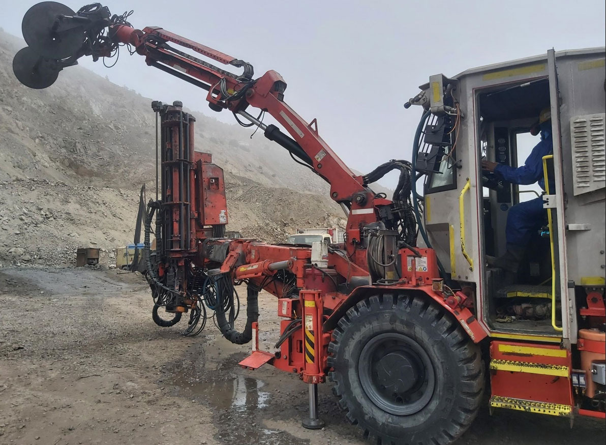 Sandvik DS411-C - Mining machinery: picture 3 Sandvik DS411-C - Mining machinery: picture 3