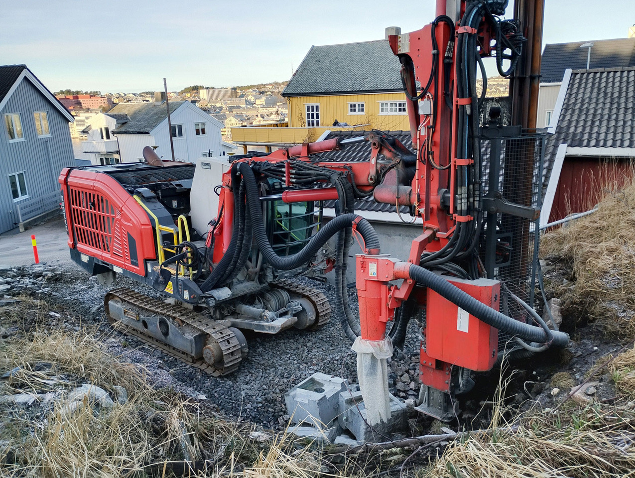 Sandvik DX800i - Drilling rig: picture 4 Sandvik DX800i - Drilling rig: picture 4